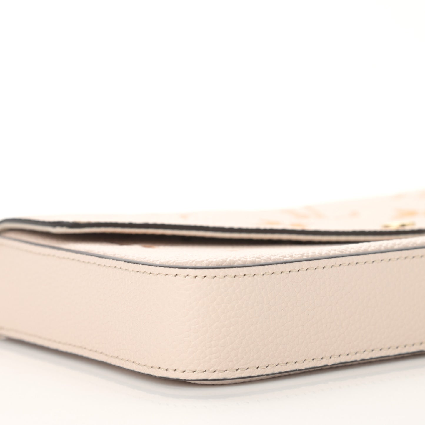 Empreinte Monogram Giant By The Pool Felicie Pochette Chain Wallet Cream Saffron