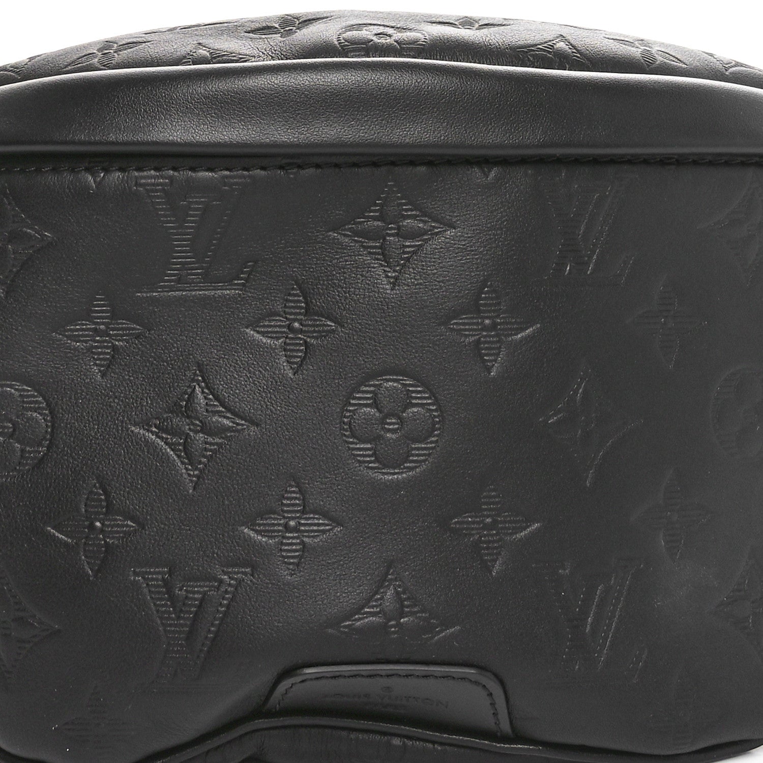 Louis Vuitton Calfskin Monogram Shadow Discovery Bumbag Black 7 of 9
