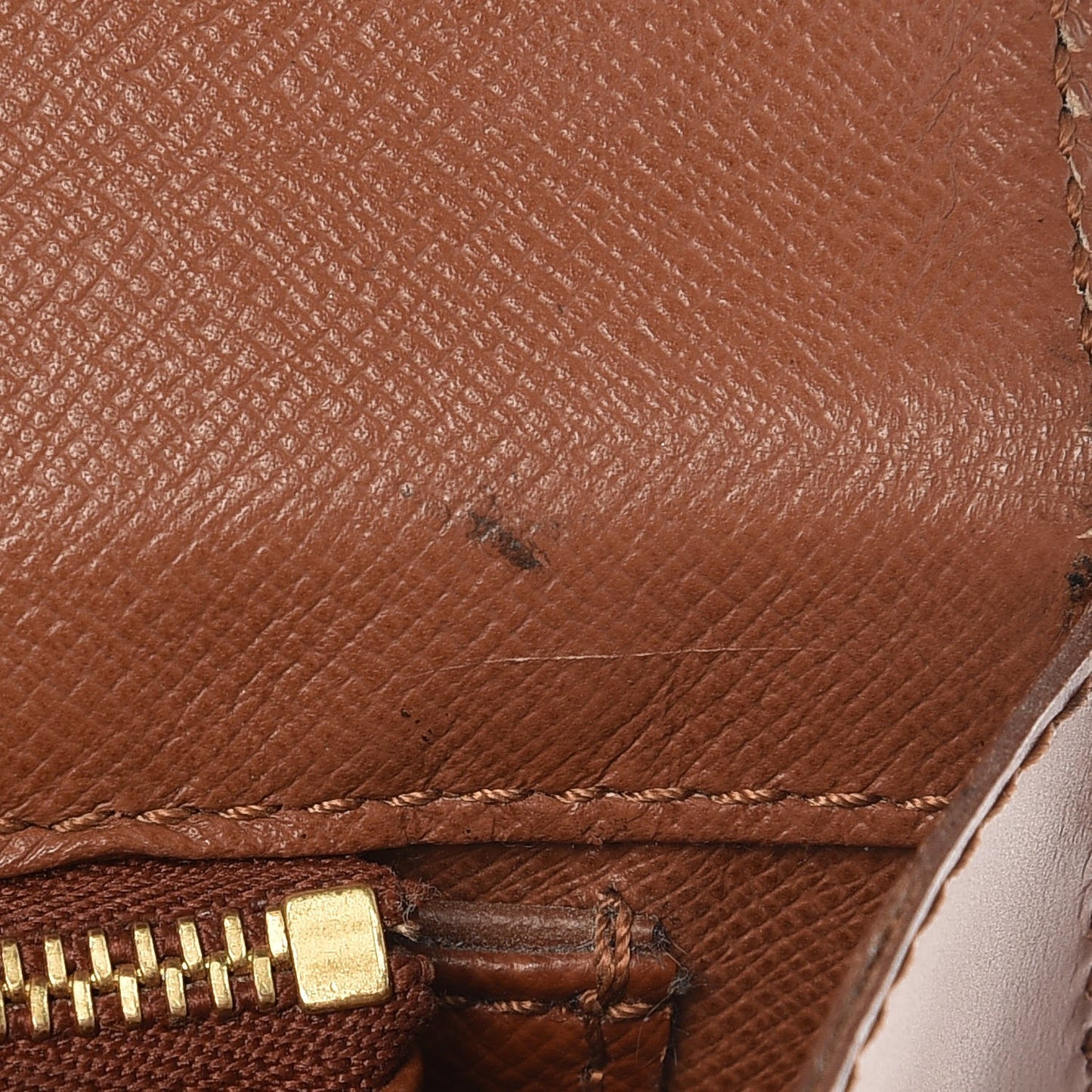 Monogram Monceau 28