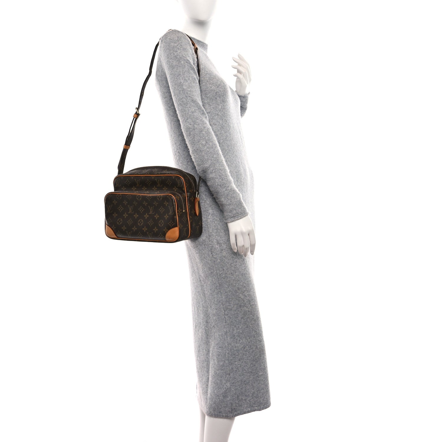 Louis Vuitton Monogram Nil 28 3 of 8