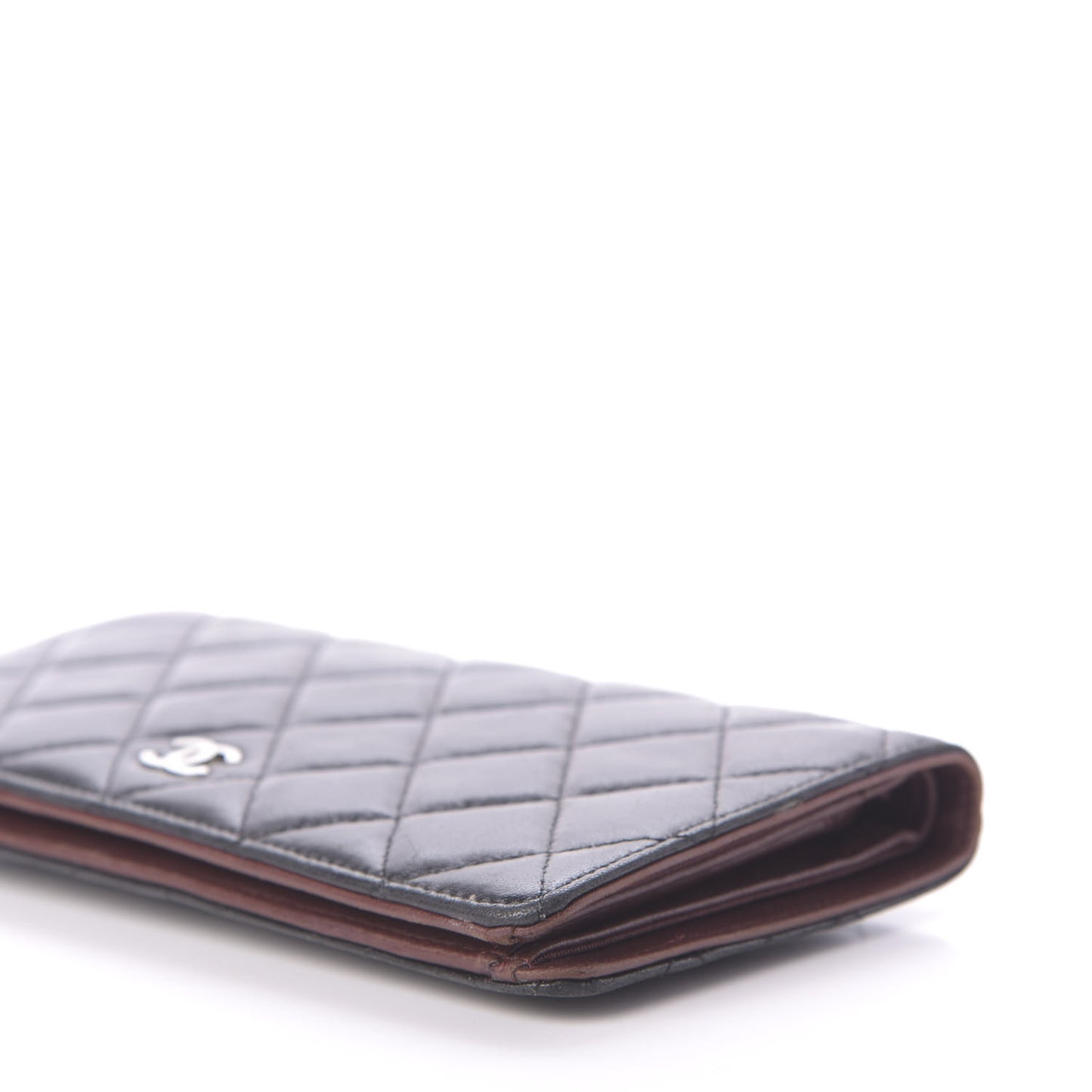 Lambskin Quilted Yen Wallet Black