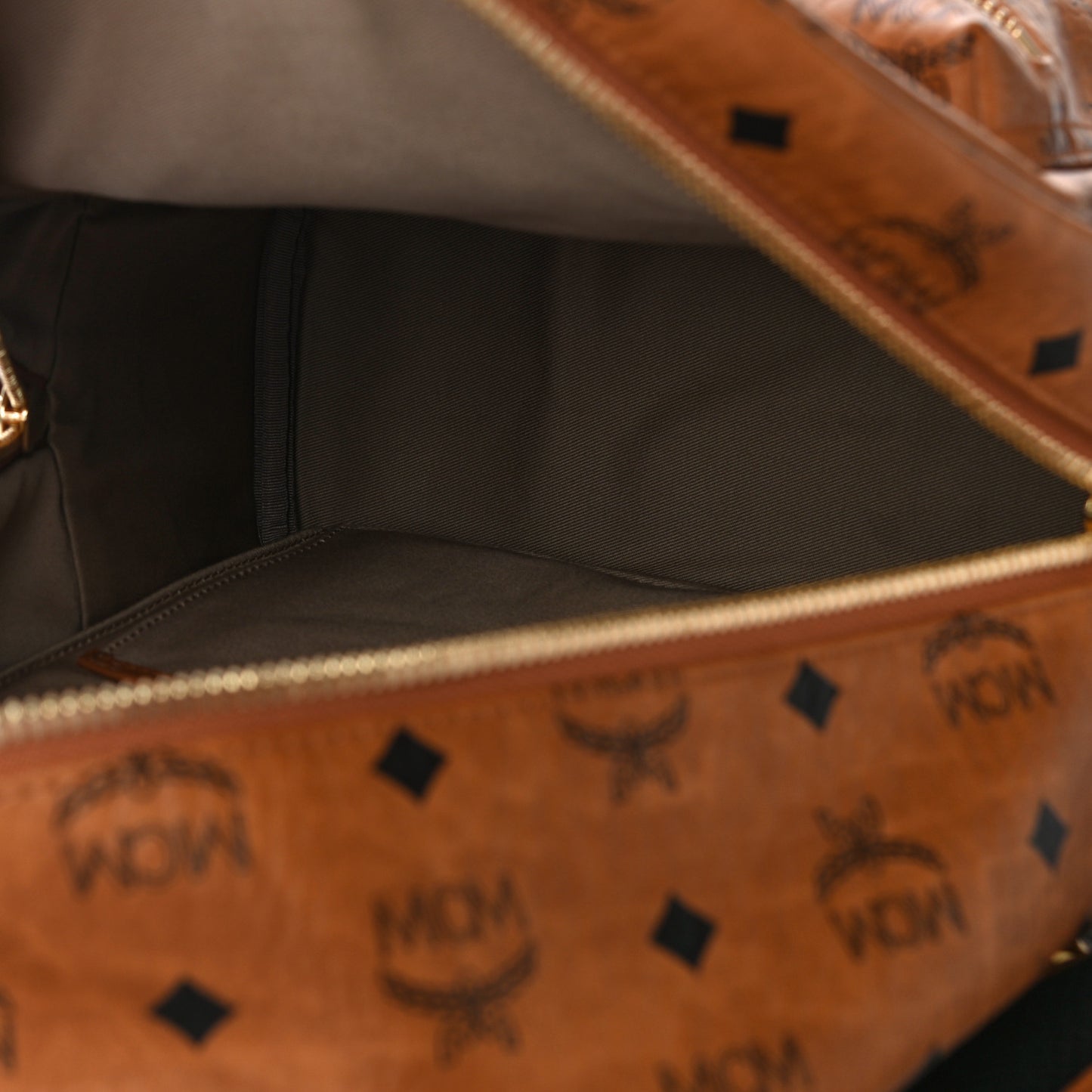 Visetos Small Side Stud Stark Backpack Cognac