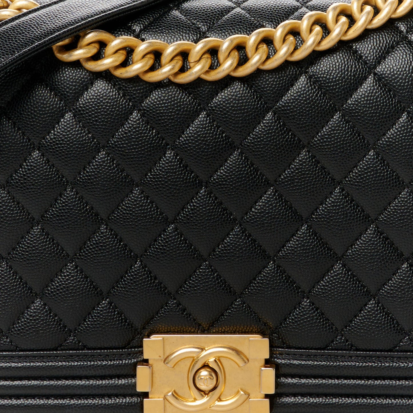 Caviar Quilted New Medium Boy Flap Black