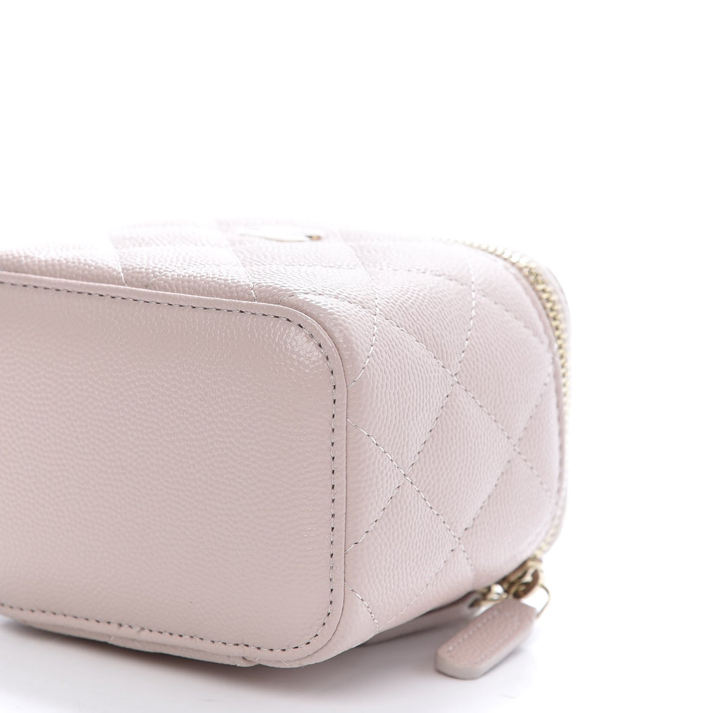Caviar Quilted Mini Vanity Case With Chain Light Pink