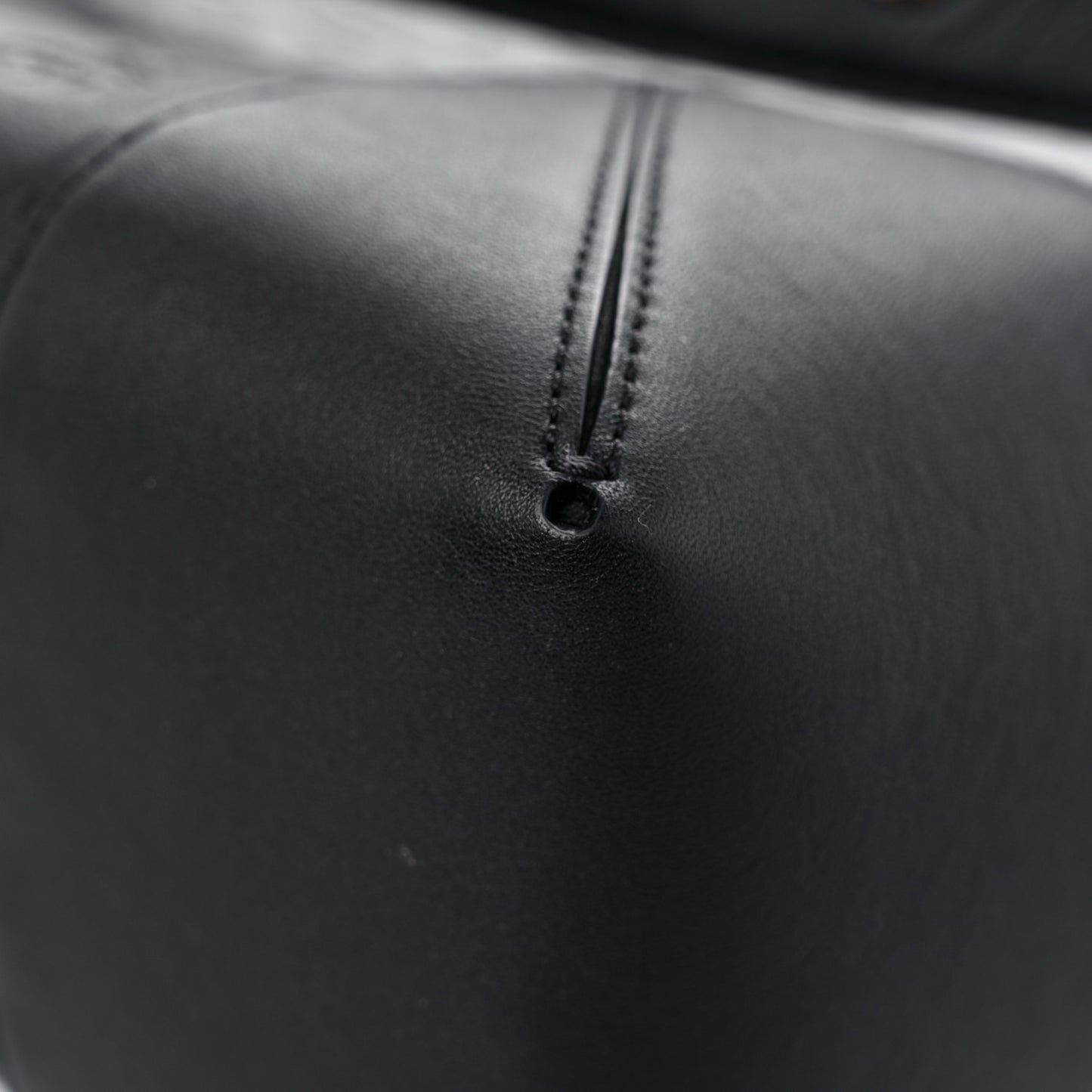 Calfskin Ottomar Monogram Large Klara Hobo Black