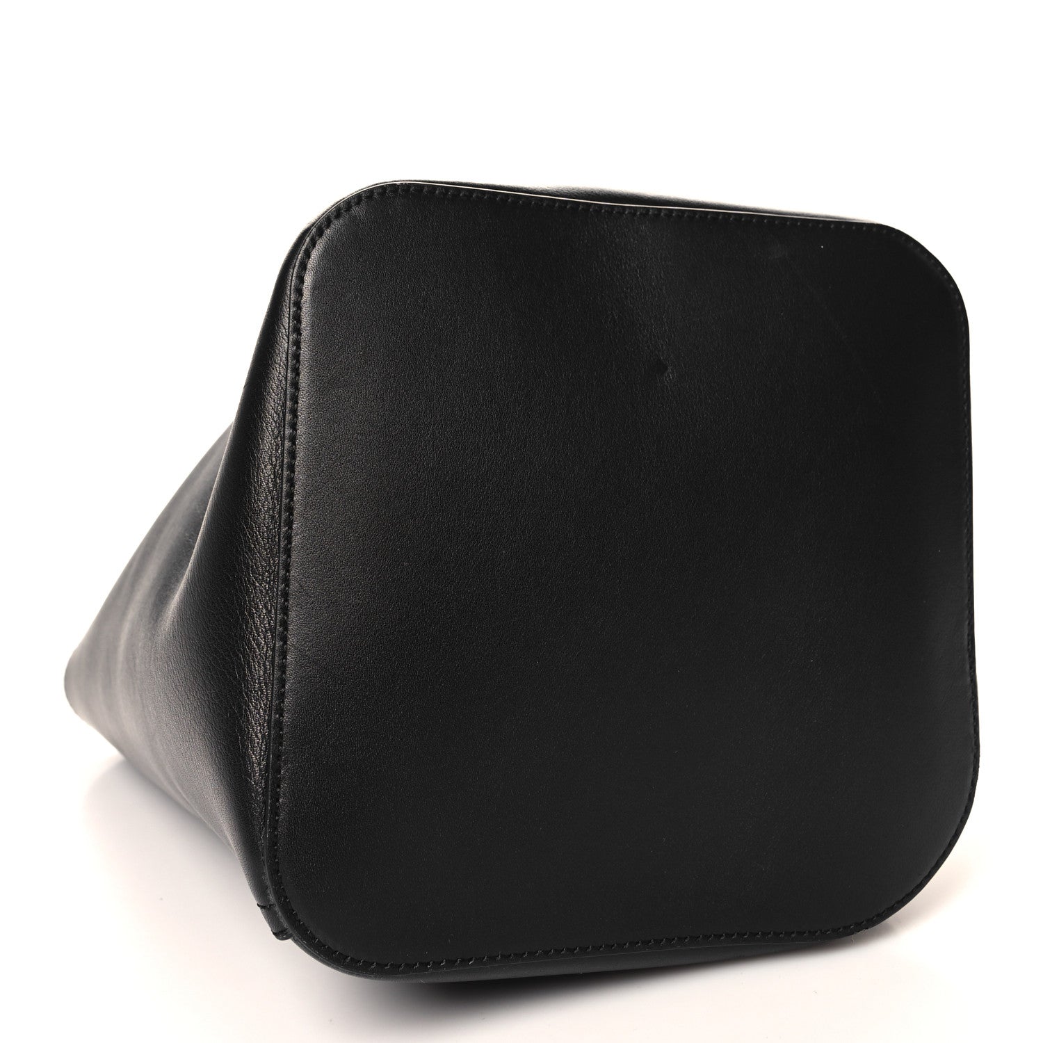 Loewe Smooth Calfskin Medium Pebble Bucket Bag Black 4 of 11