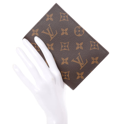 Louis Vuitton Monogram Passport Cover 2 of 8