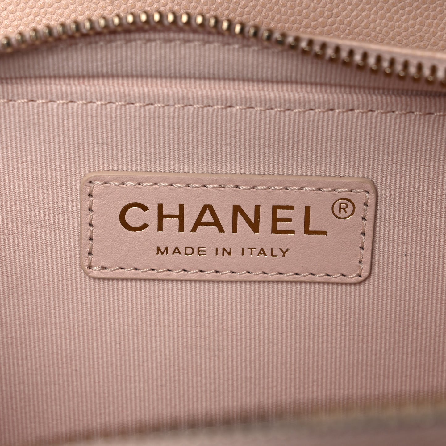 Caviar Quilted Like A Wallet Flap Light Beige