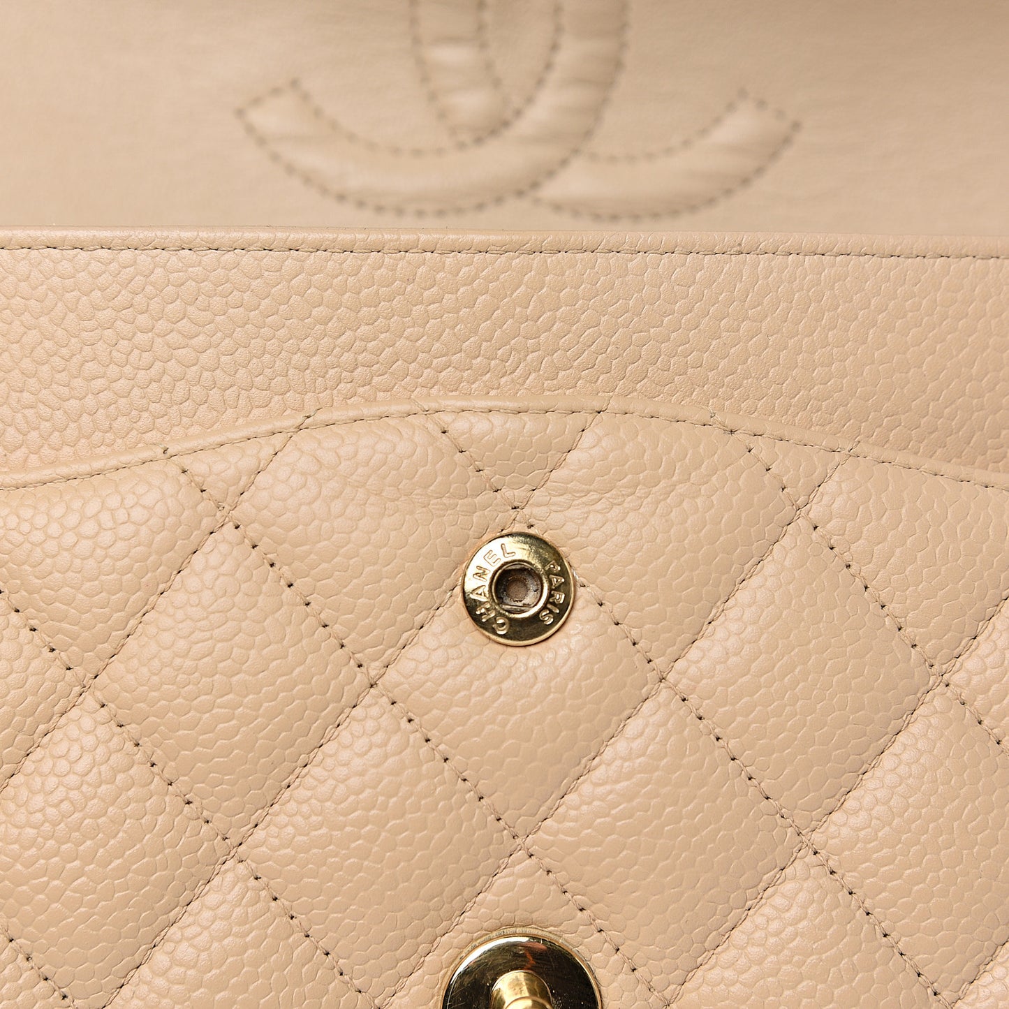 Caviar Quilted Medium Double Flap Beige