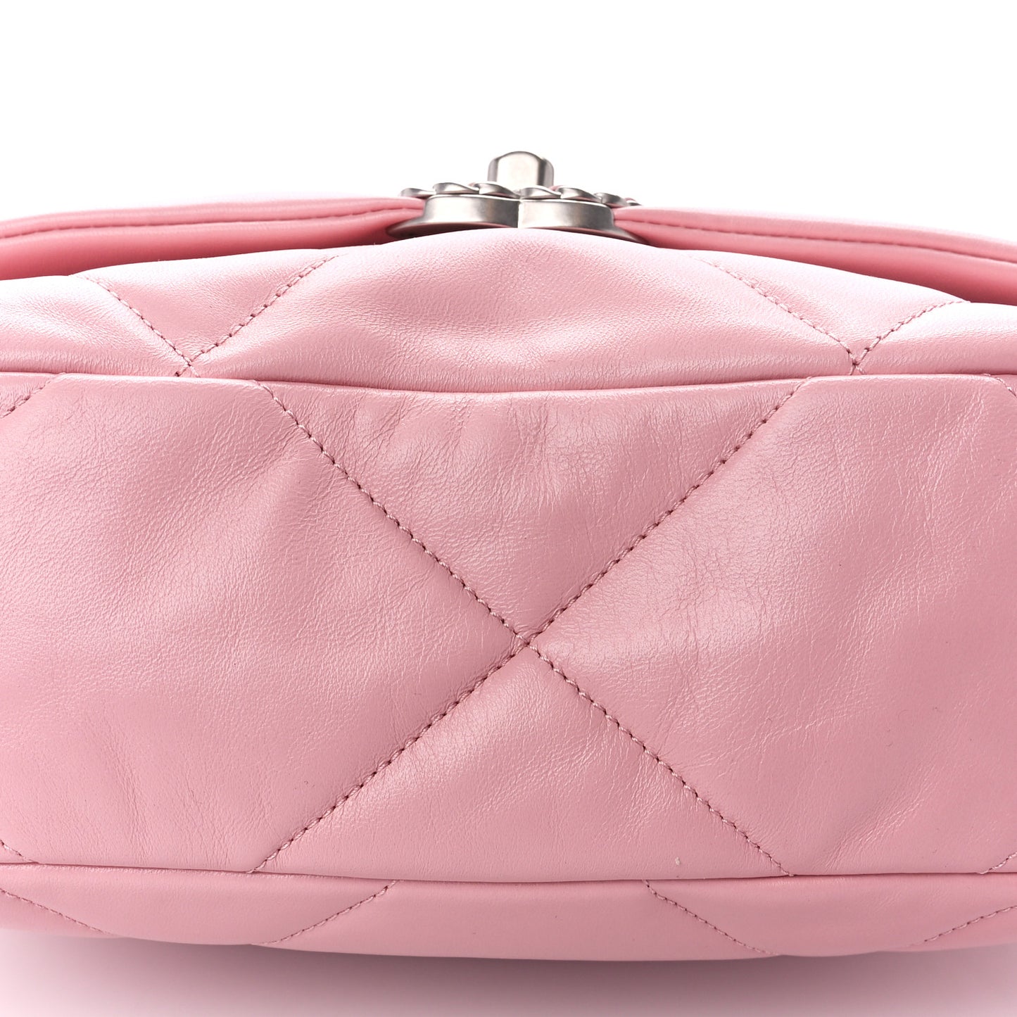 Lambskin Quilted Medium Chanel 19 Flap Pink