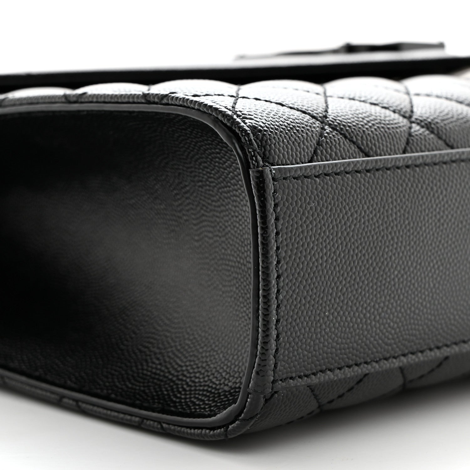 Saint Laurent Grain De Poudre Textured Mixed Matelasse Large Triquilt Monogram Monochrome Satchel Black 9 of 10