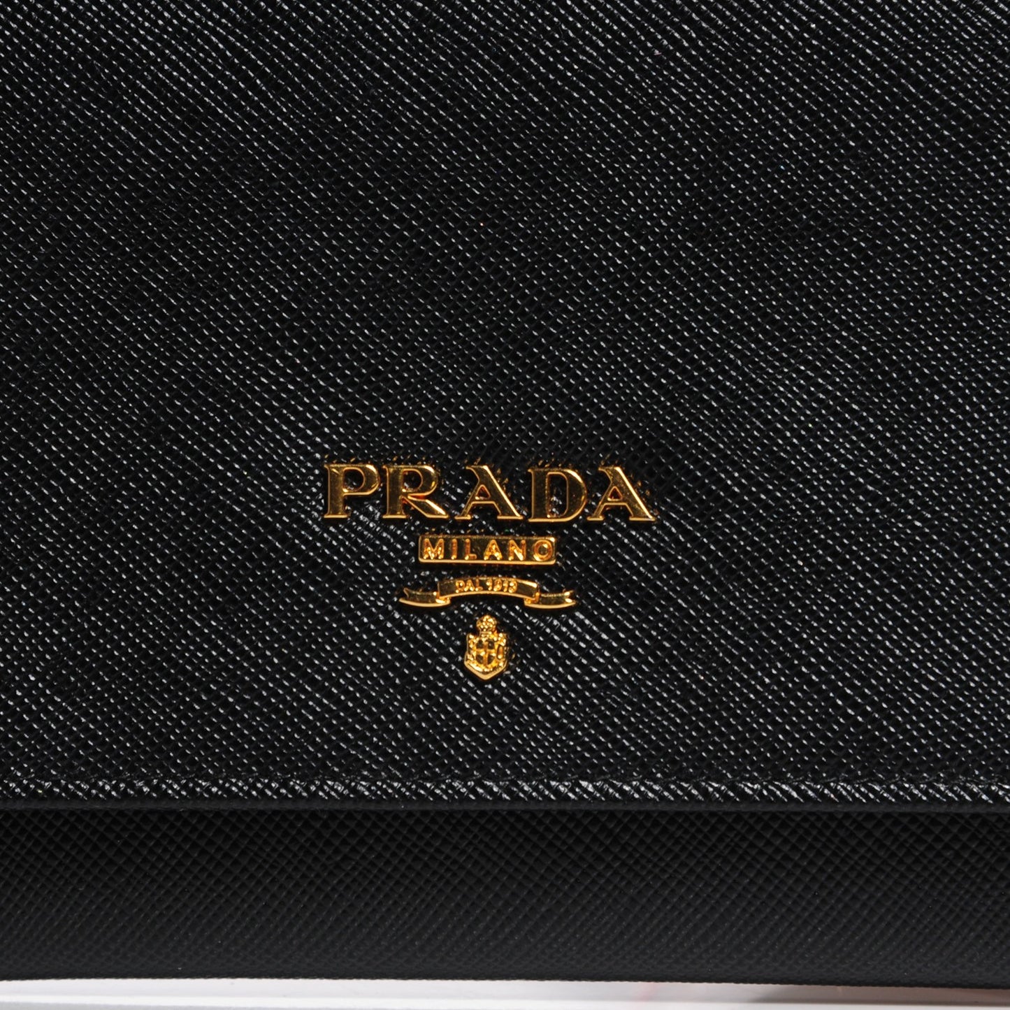 Saffiano Metal Oro Chain Wallet Nero Black