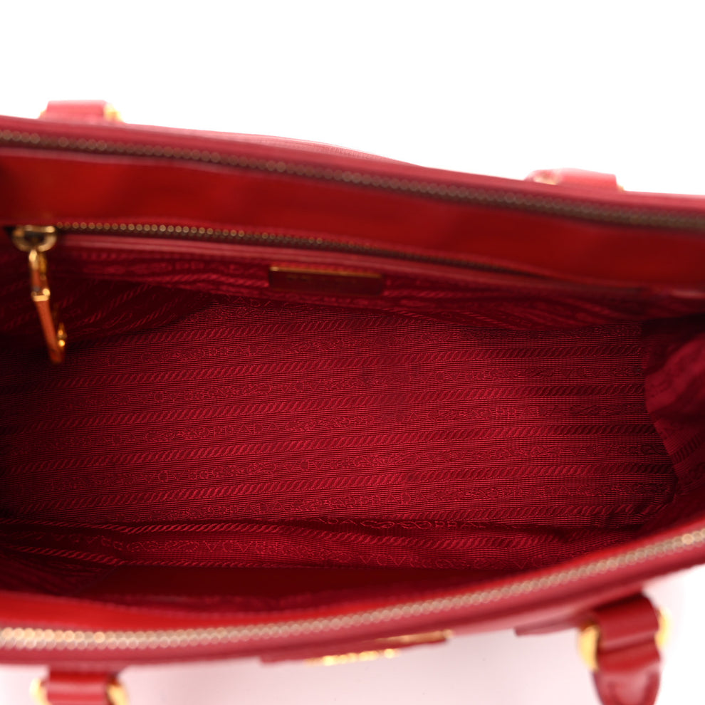 Knote Icon Prada Saffiano Lux Small Galleria Double Zip Tote Fuoco 1994635 ...