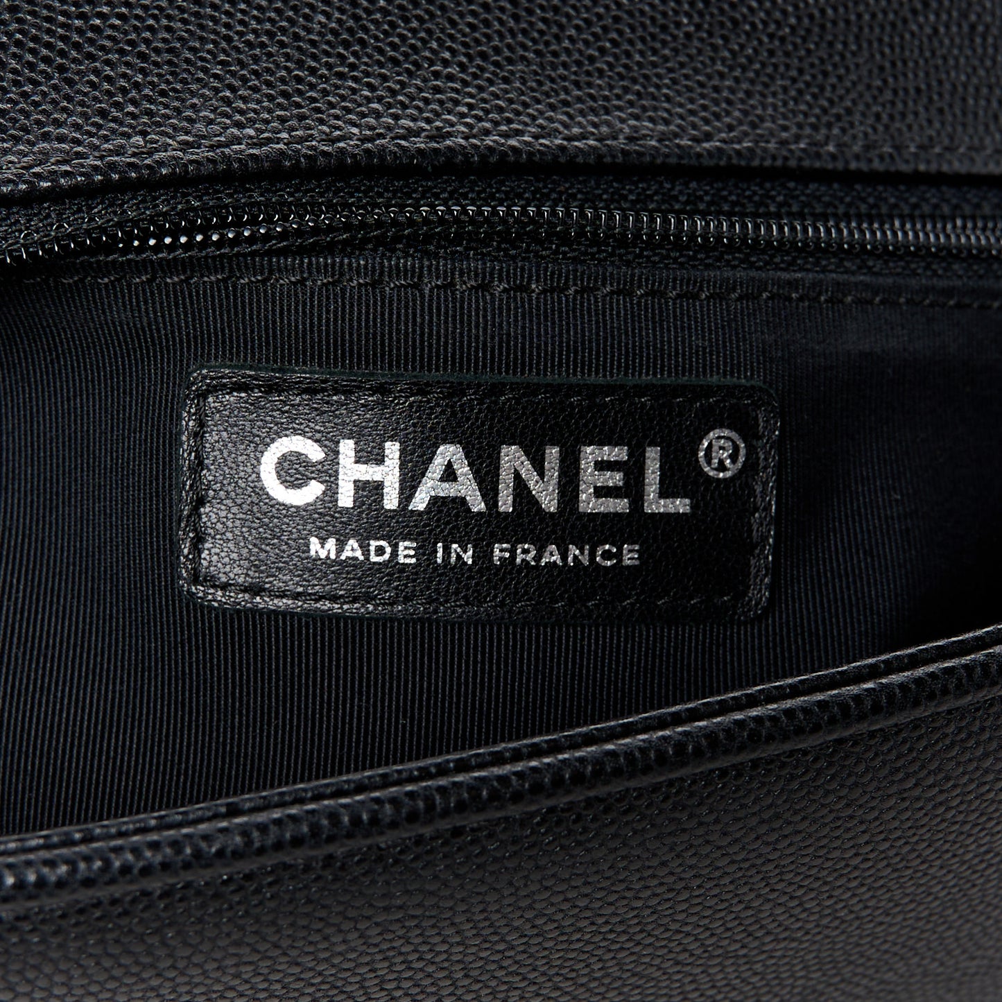 Caviar Quilted New Medium Boy Flap Black