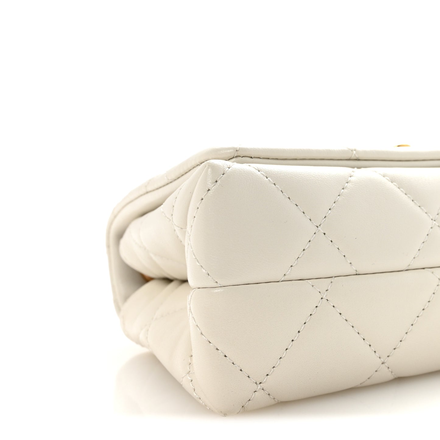 Shiny Lambskin Quilted Enamel CC Small Flap White