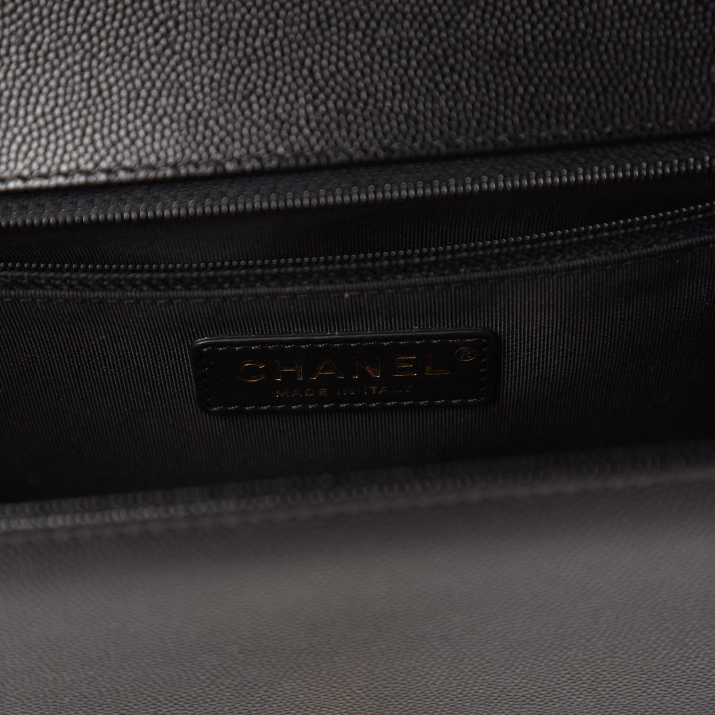Caviar Quilted New Medium Boy Flap Black
