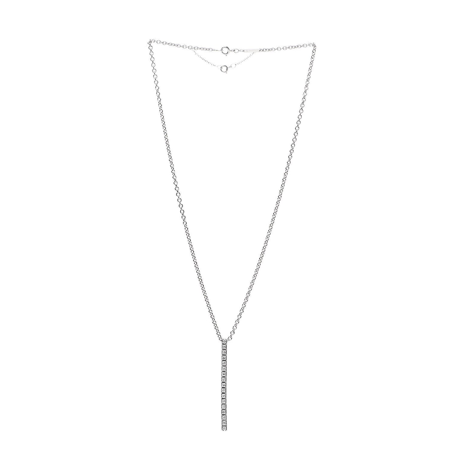 18K White Gold Diamond Lanieres Pendant Necklace