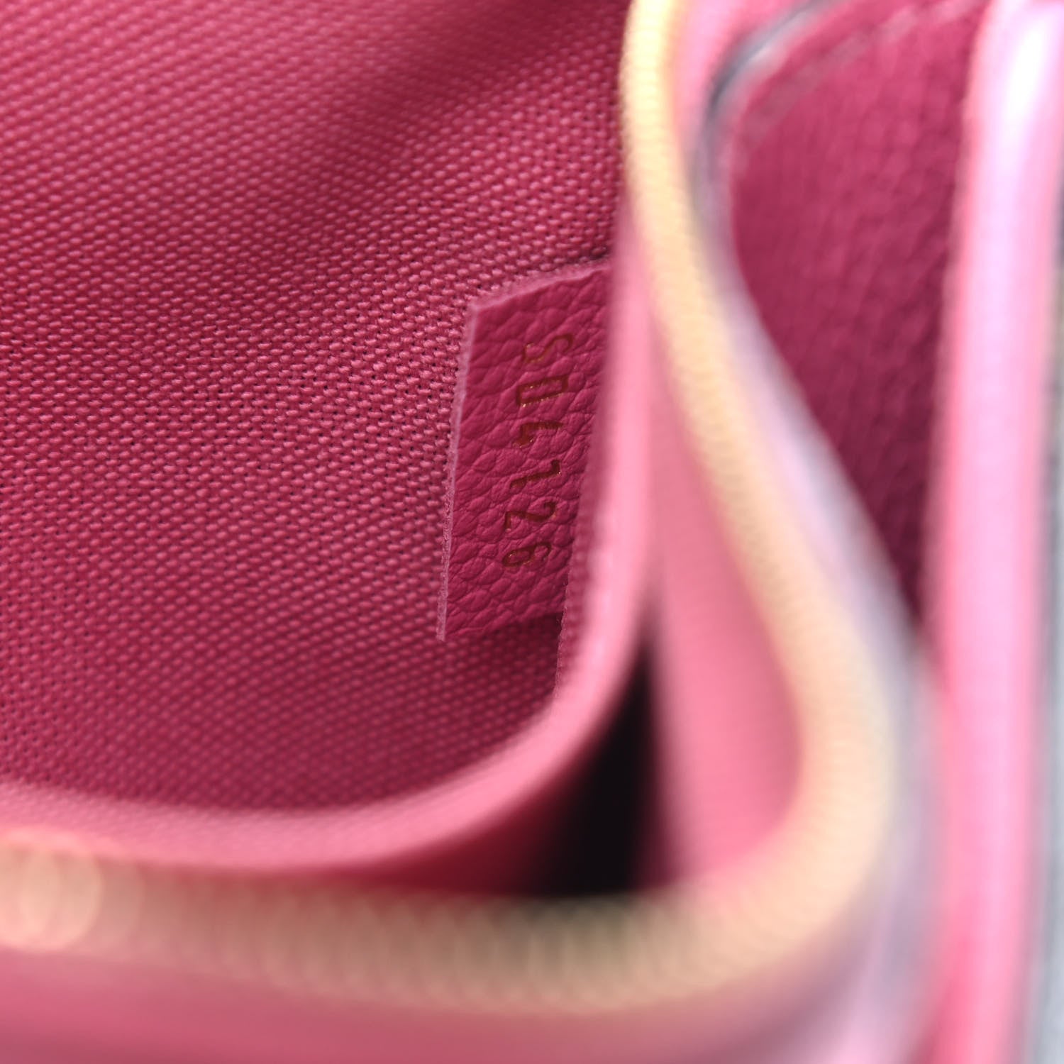Louis Vuitton Monogram Pallas Clutch Rose Fizzy 8 of 13