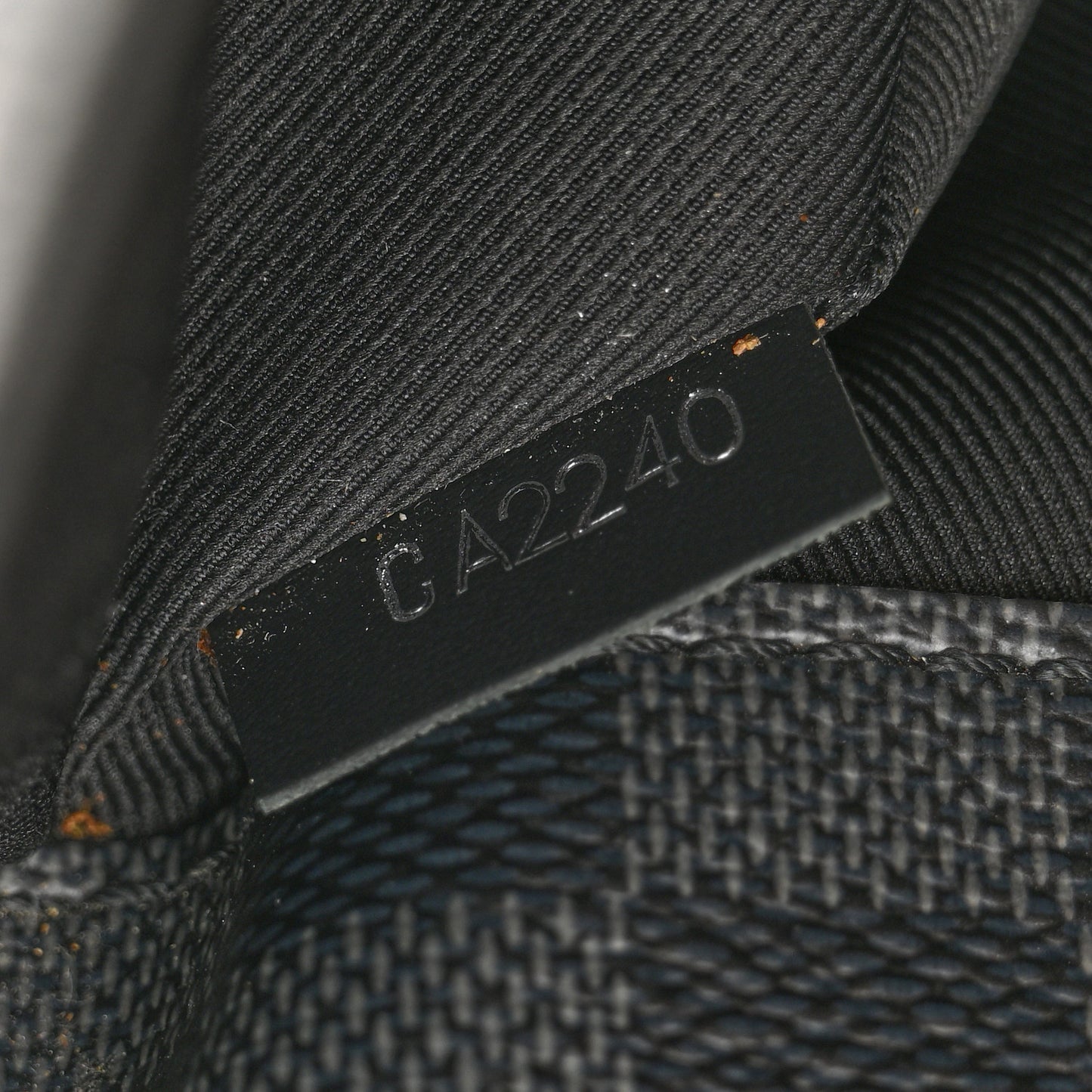 Damier Graphite District PM