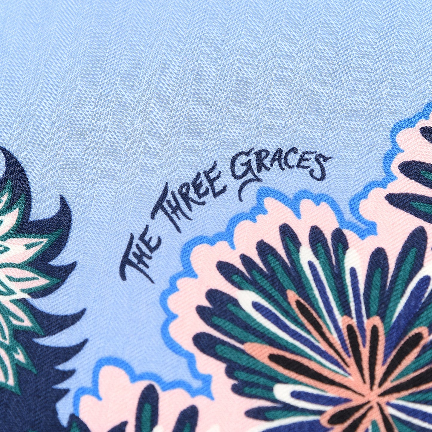 Cashmere Silk Three Graces Shawl 140 Lavande Indigo Vert