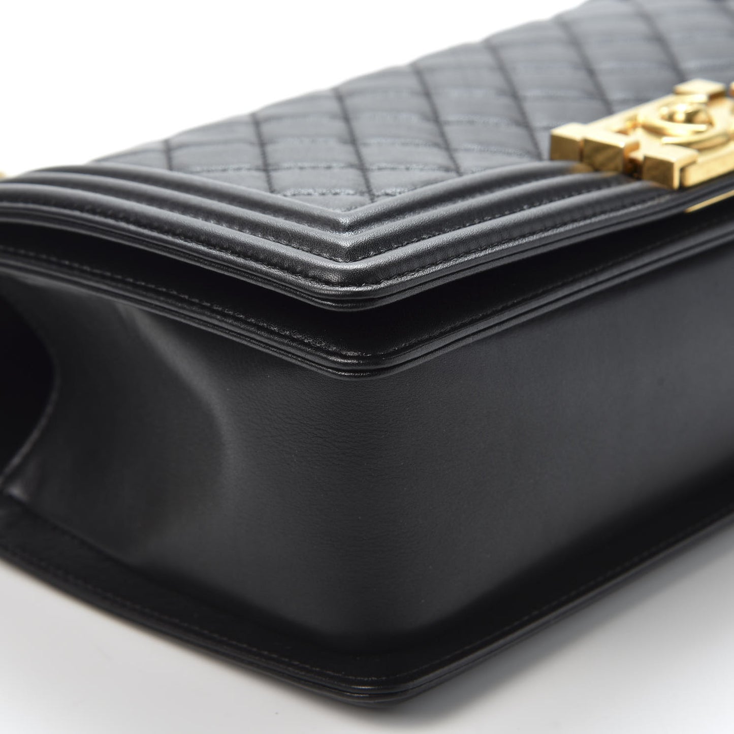 Lambskin Quilted Medium Boy Flap Black