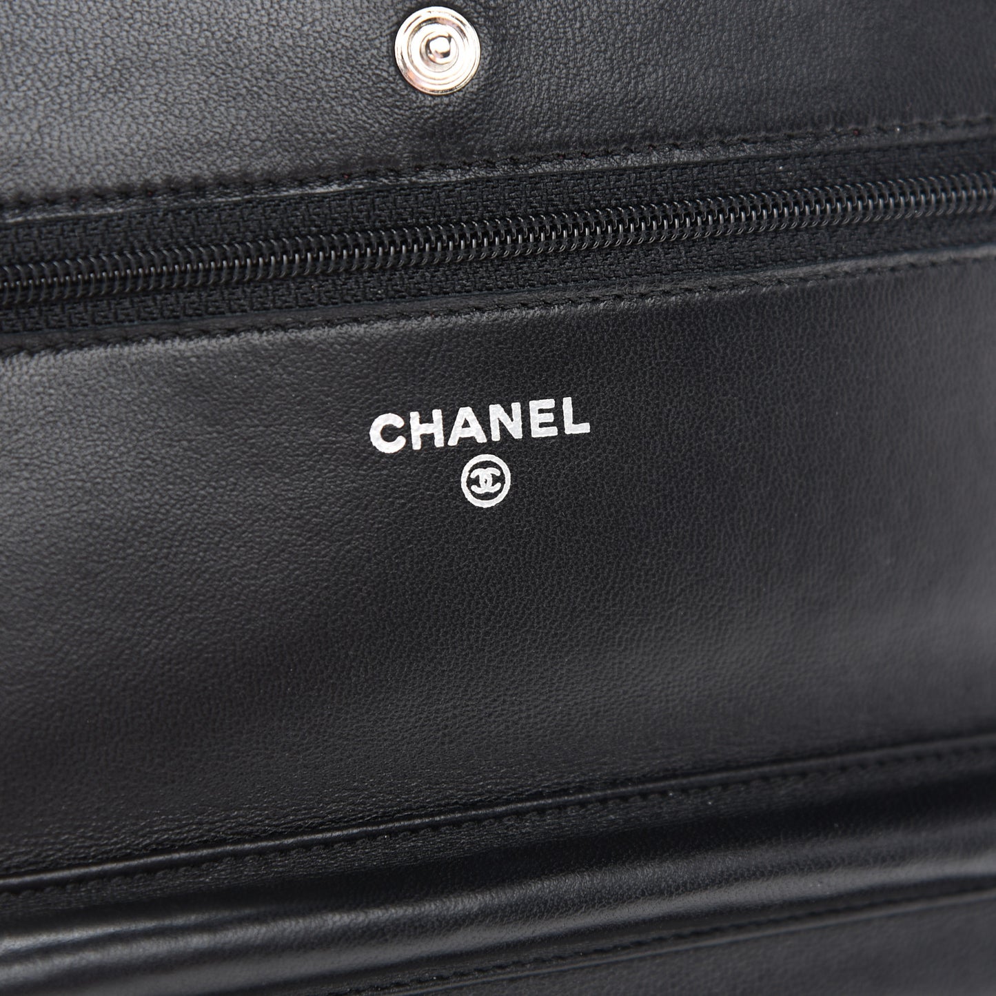 Lambskin Quilted Wallet On Chain WOC Black