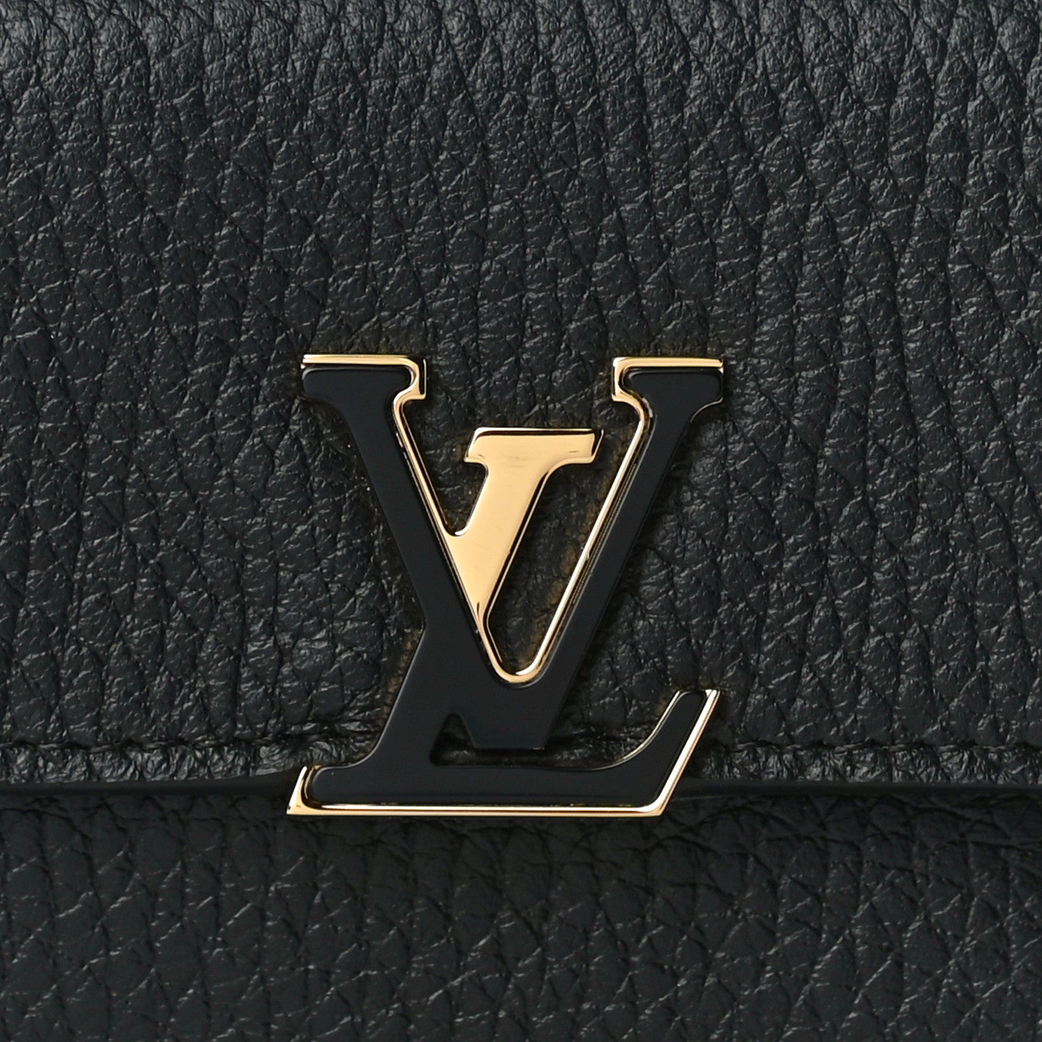 Louis Vuitton Taurillon Capucines XS Wallet Black 7 of 10