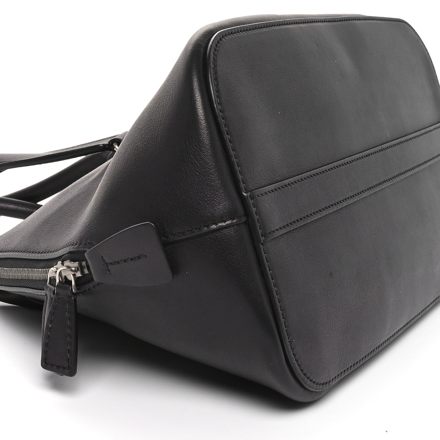 The Row Polished Saddle Calfskin Medium Devon Bag Black 14 of 17