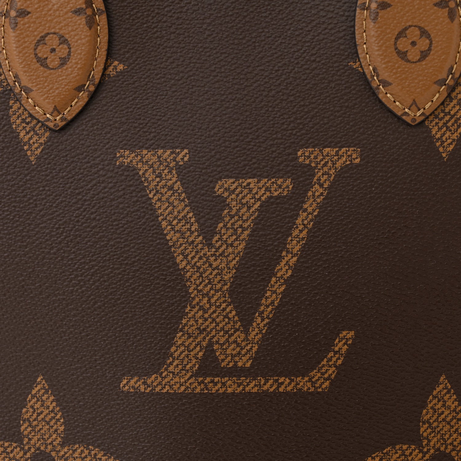 Louis Vuitton Reverse Monogram Giant Onthego MM 7 of 9