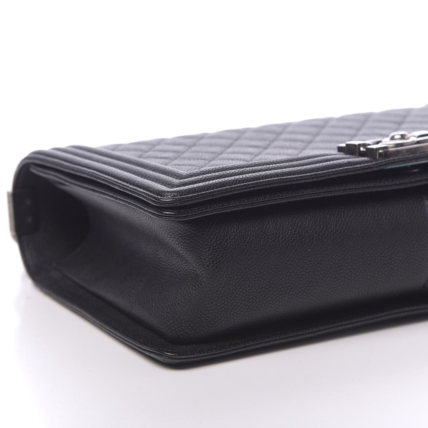 Caviar Quilted New Medium Boy Flap Black