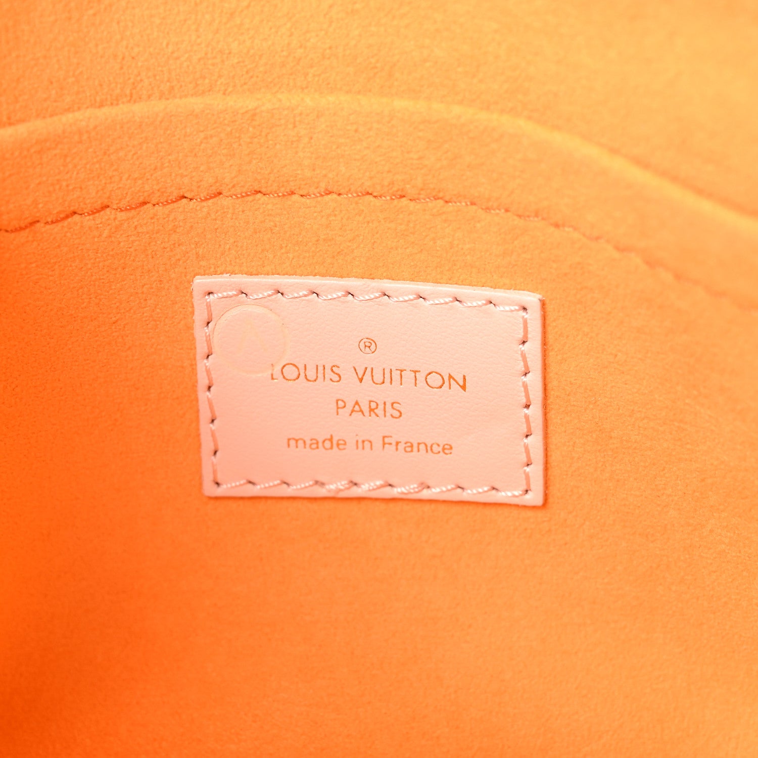 Louis Vuitton Calfskin OnTheGo East West Pearl Pink 7 of 10