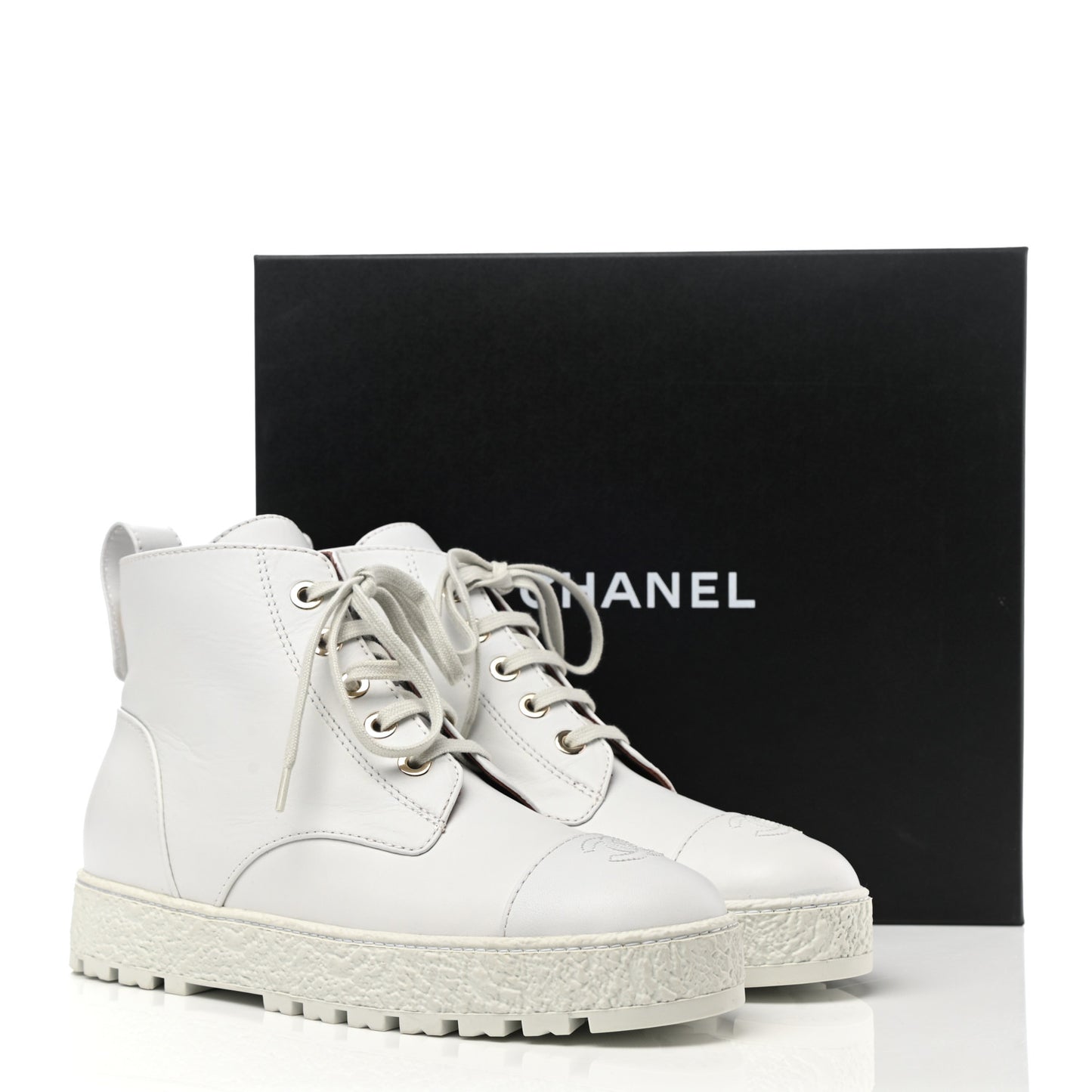 Calfskin CC Turnlock Lace Up Boots 41 White