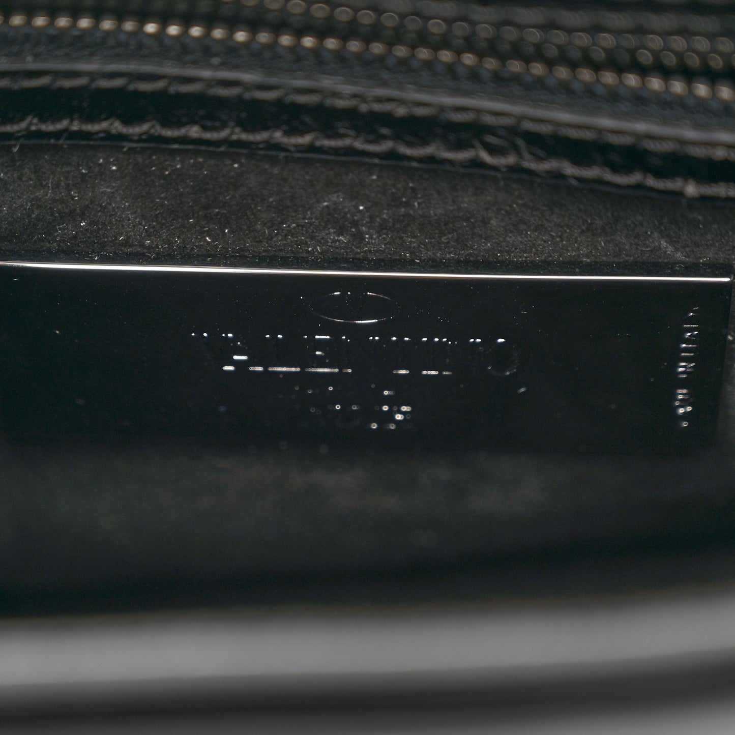Craquele Calfskin Rockstud Shoulder Flap Messenger Bag Black
