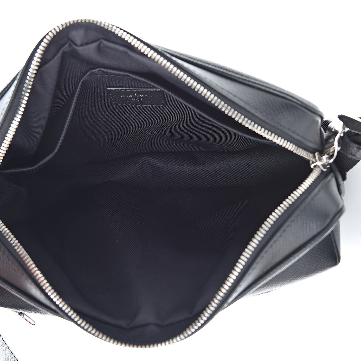 Louis Vuitton Taiga Monogram Eclipse Outdoor Messenger Black 5 of 11