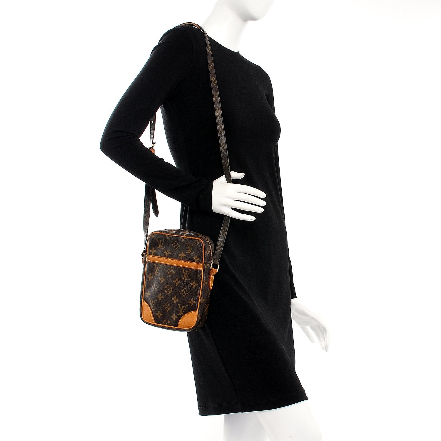 Louis Vuitton Monogram Danube 21 2 of 11