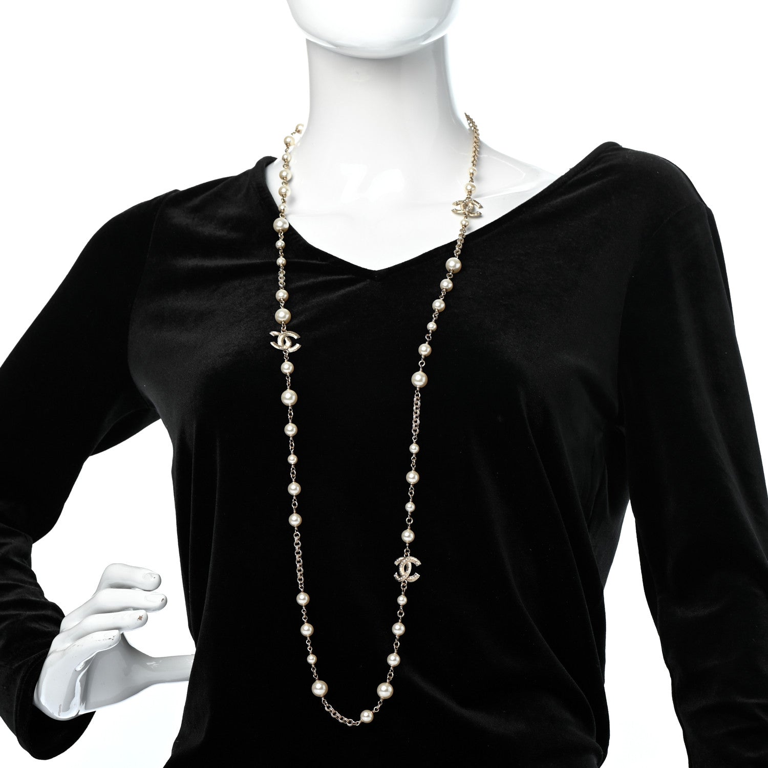 Chanel Pearl CC Necklace Light Gold 2 of 5