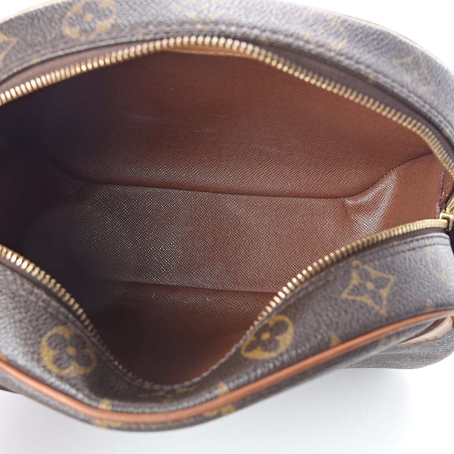 Louis Vuitton Monogram Blois 4 of 8