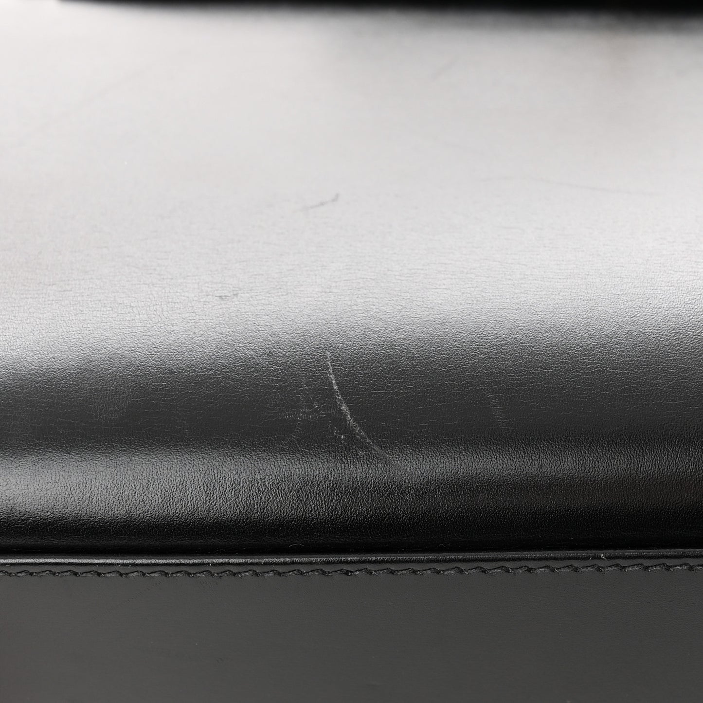 Box Kelly Sellier 32 Black