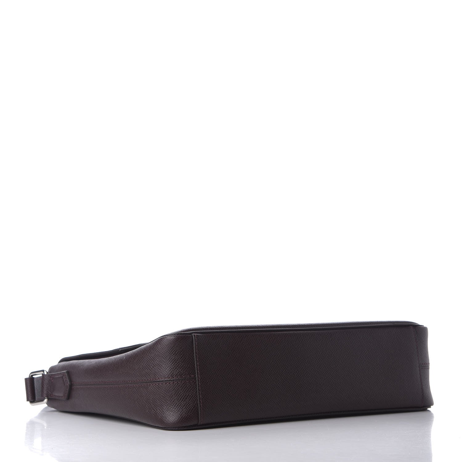 Louis Vuitton Taiga Roman MM Messenger NM Acajou 3 of 9
