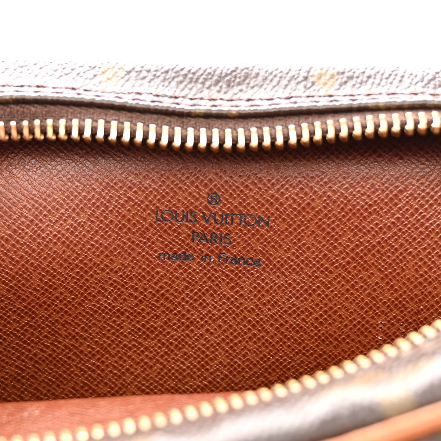 Monogram Amazone