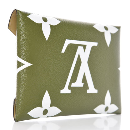 Louis Vuitton Monogram Giant Kirigami Pochette Set 4 of 12