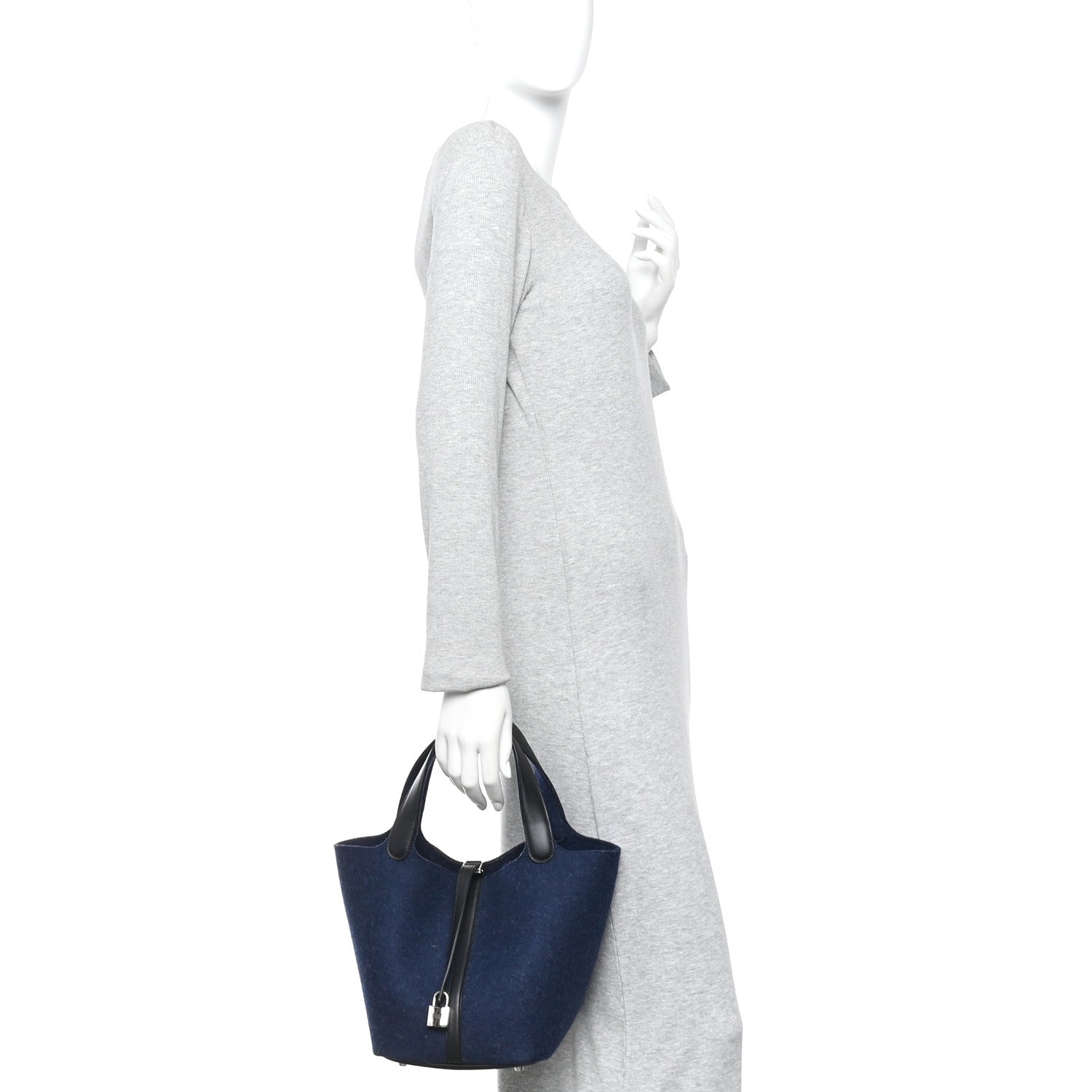 Hermes Feutre Swift Picotin Lock 18 PM Bleu Nuit Black 2 of 9