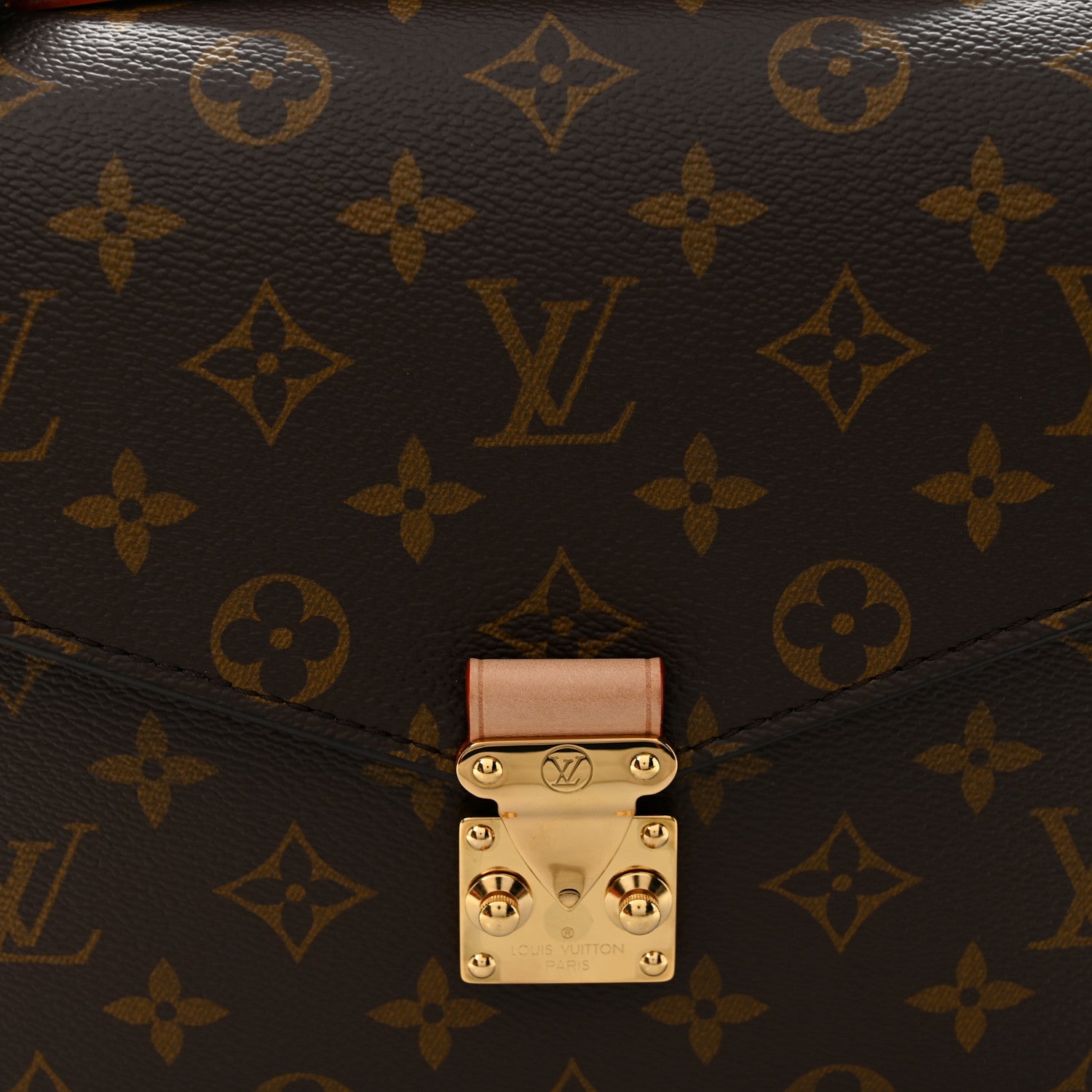 Louis Vuitton Monogram Pochette Metis 7 of 10