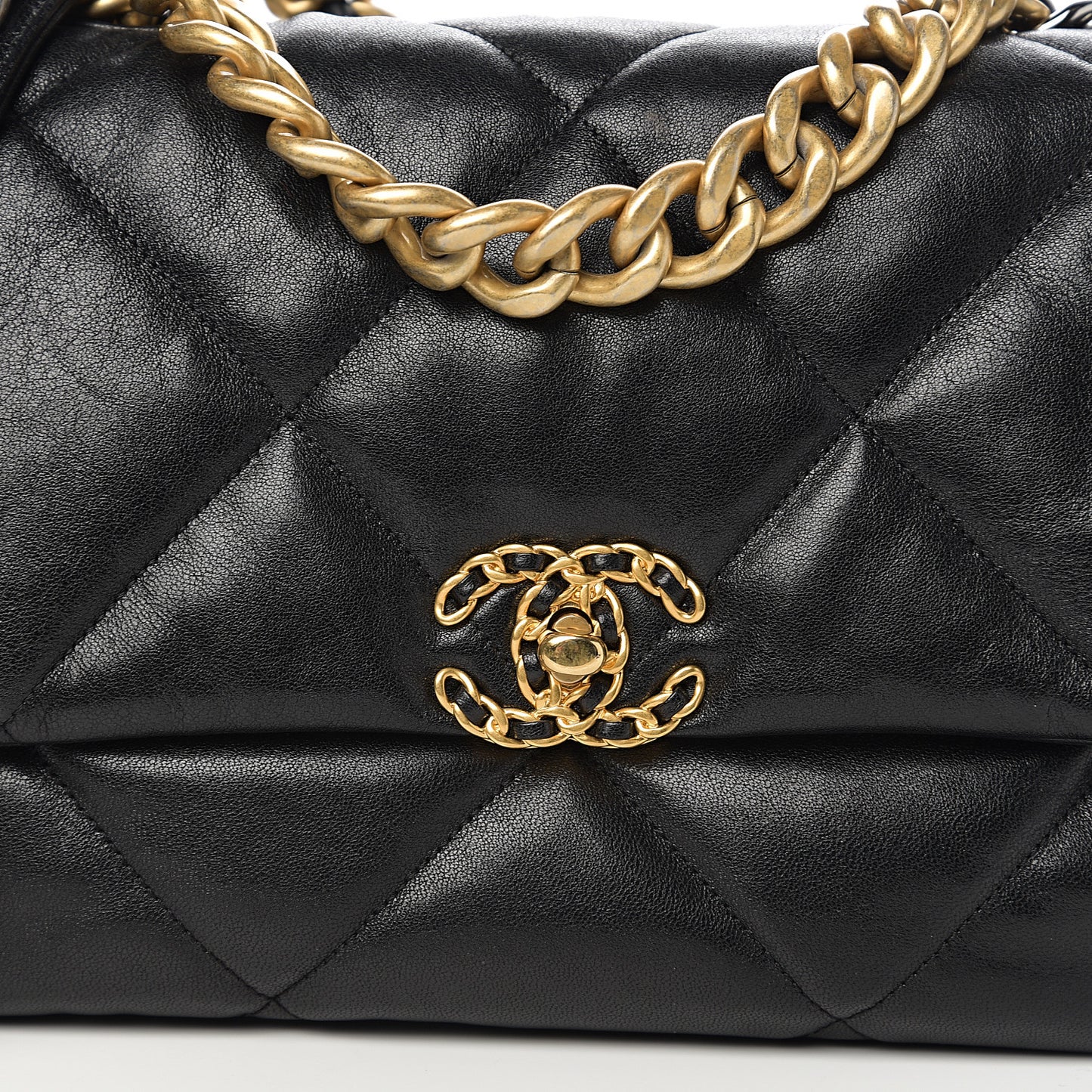 Lambskin Quilted Large 19 Flap Black