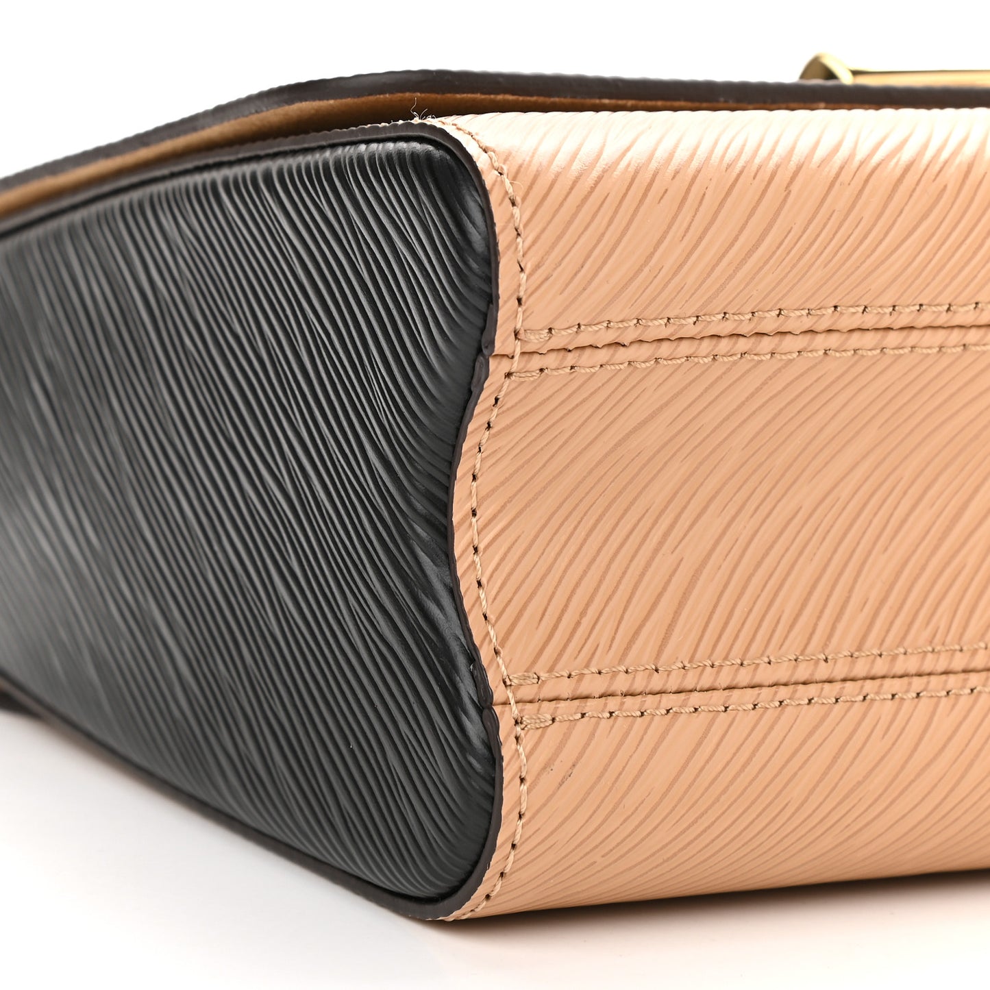 Epi Twist Shoulder Bag MM Camel