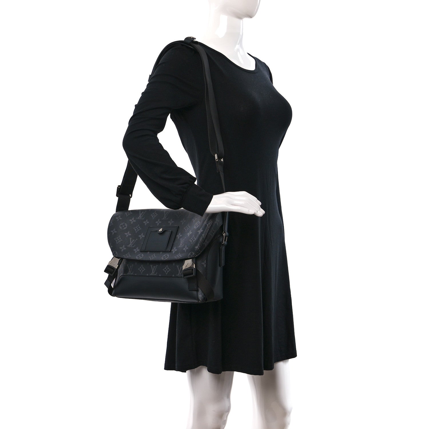 Louis Vuitton Monogram Eclipse Voyager Messenger MM 2 of 9