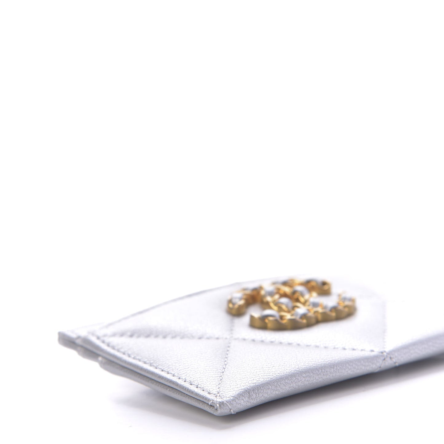 Metallic Goatskin Quilted 19 Card Holder Silver