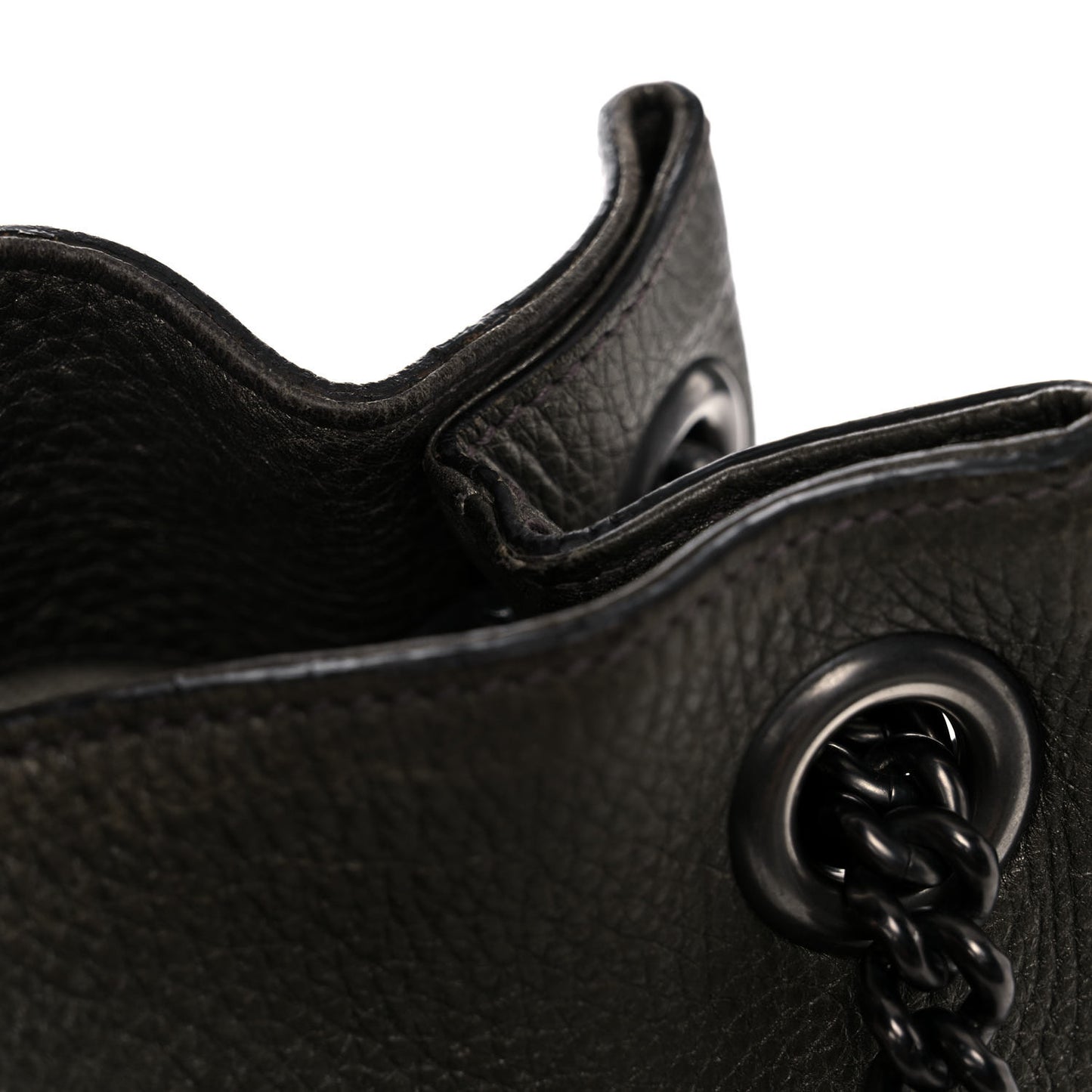 Metallic Pebbled Calfskin Medium Soho Chain Shoulder Bag Sasso