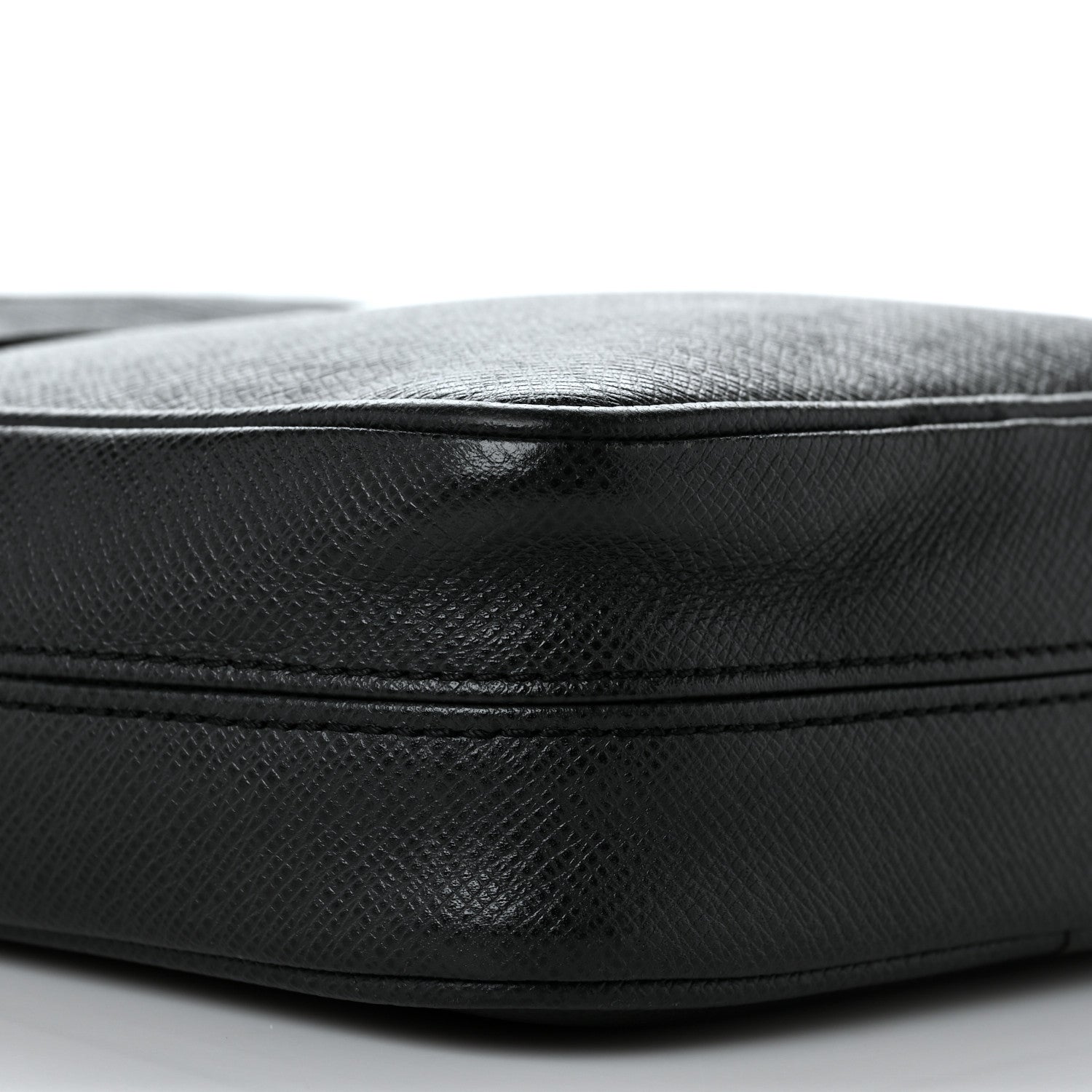 Louis Vuitton Taiga Dimitri Ardoise 8 of 11