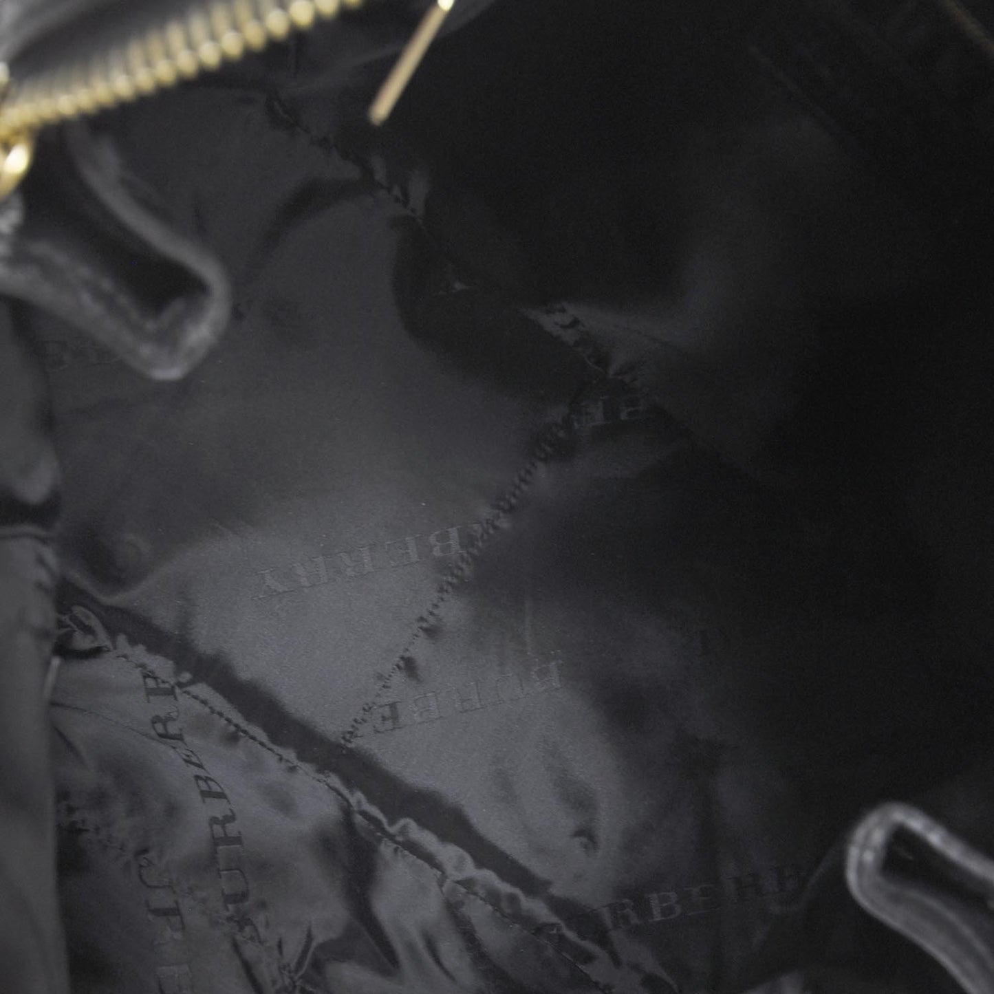 Grainy Leather Medium Oakford Tote Black